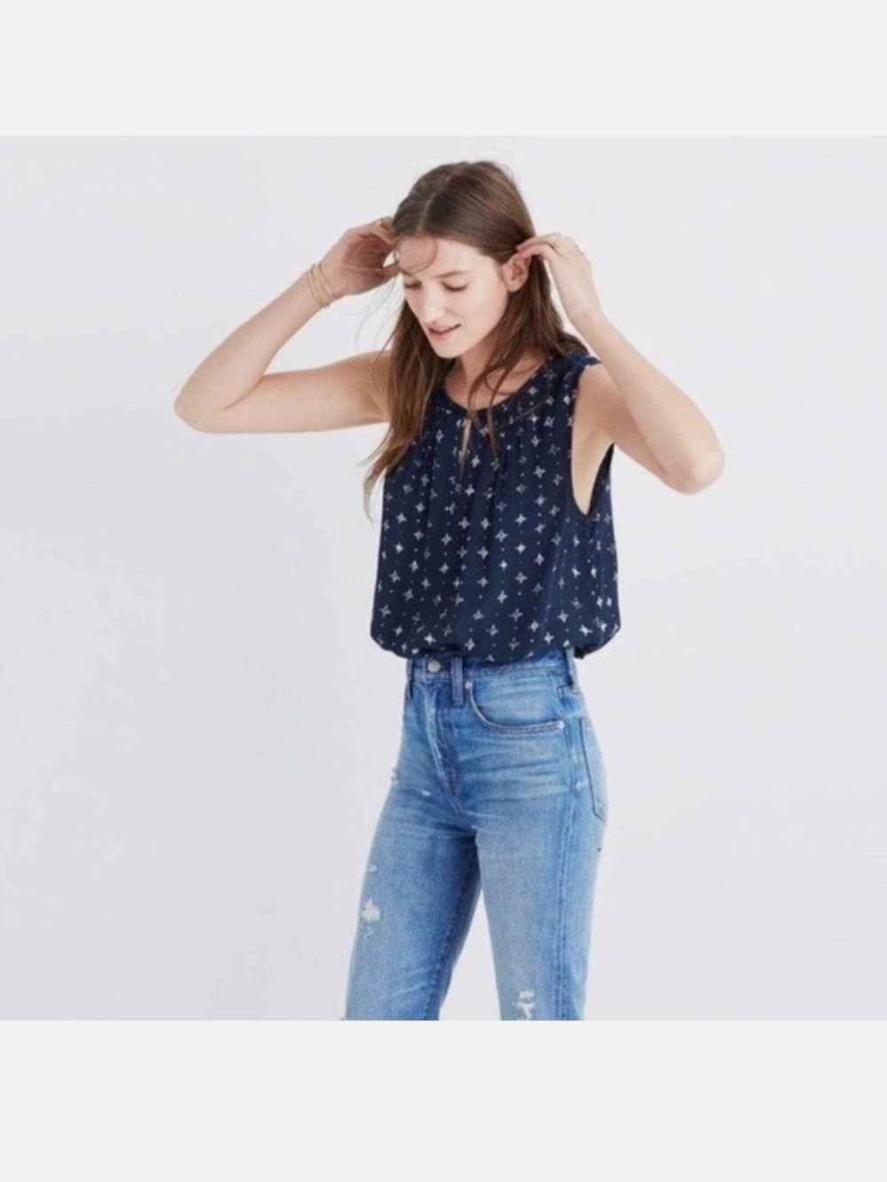 Madewell Sleeveless Keyhole Blouse in “Medallion Dot”